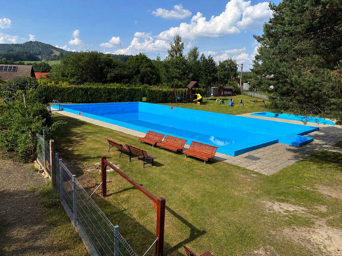 Koupaliště u domu